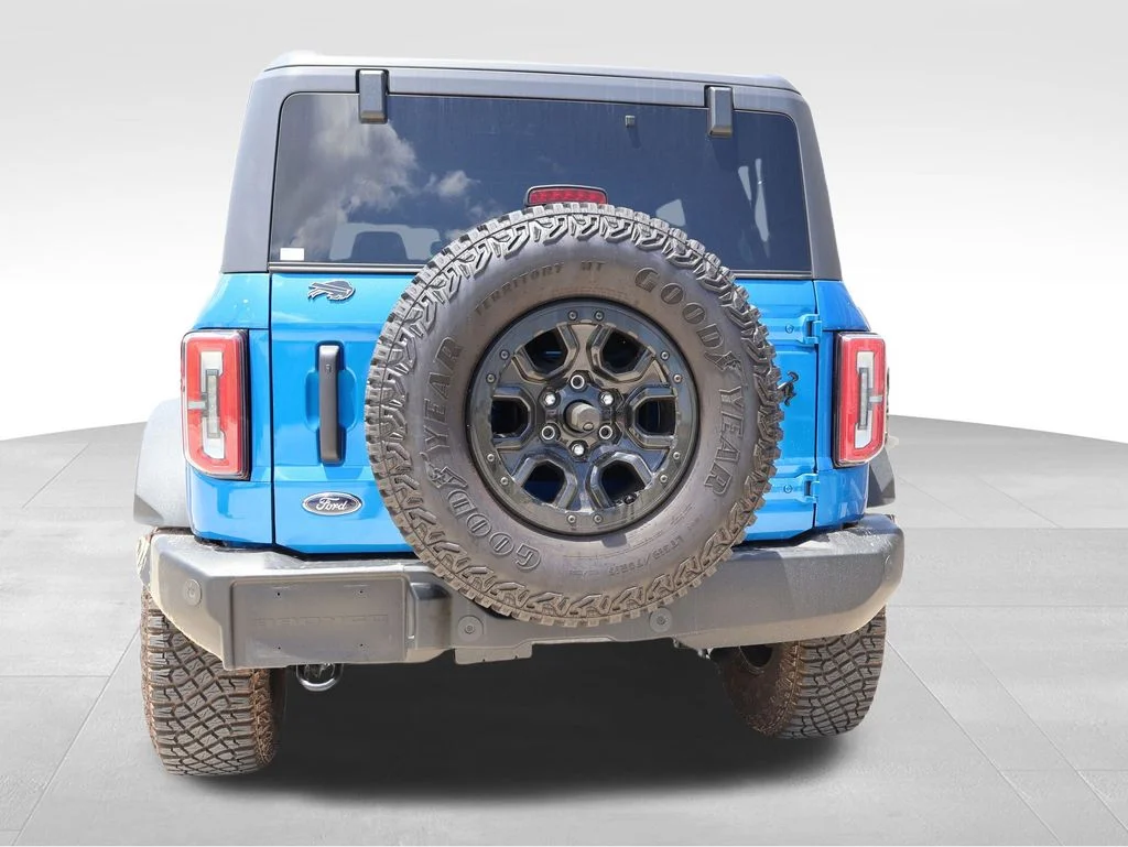 Used 2024 Blue Metallic Ford Wildtrak image 20