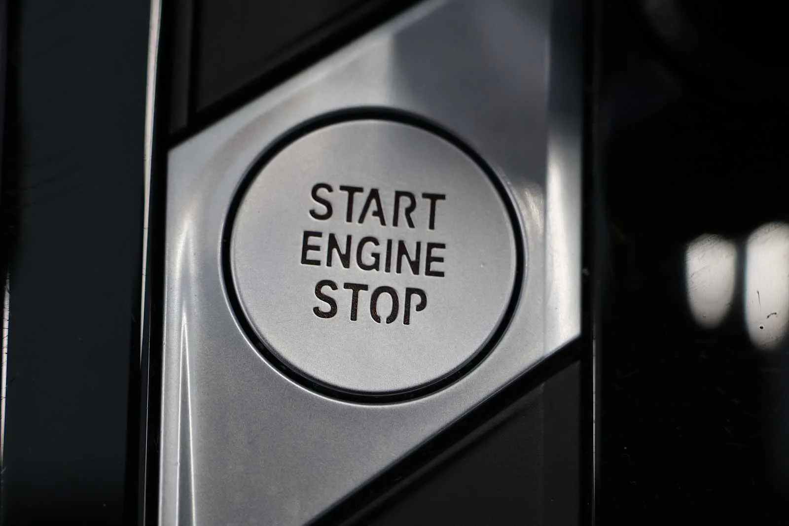 Used 2024 Brooklyn Grey Metallic BMW M40i image 25
