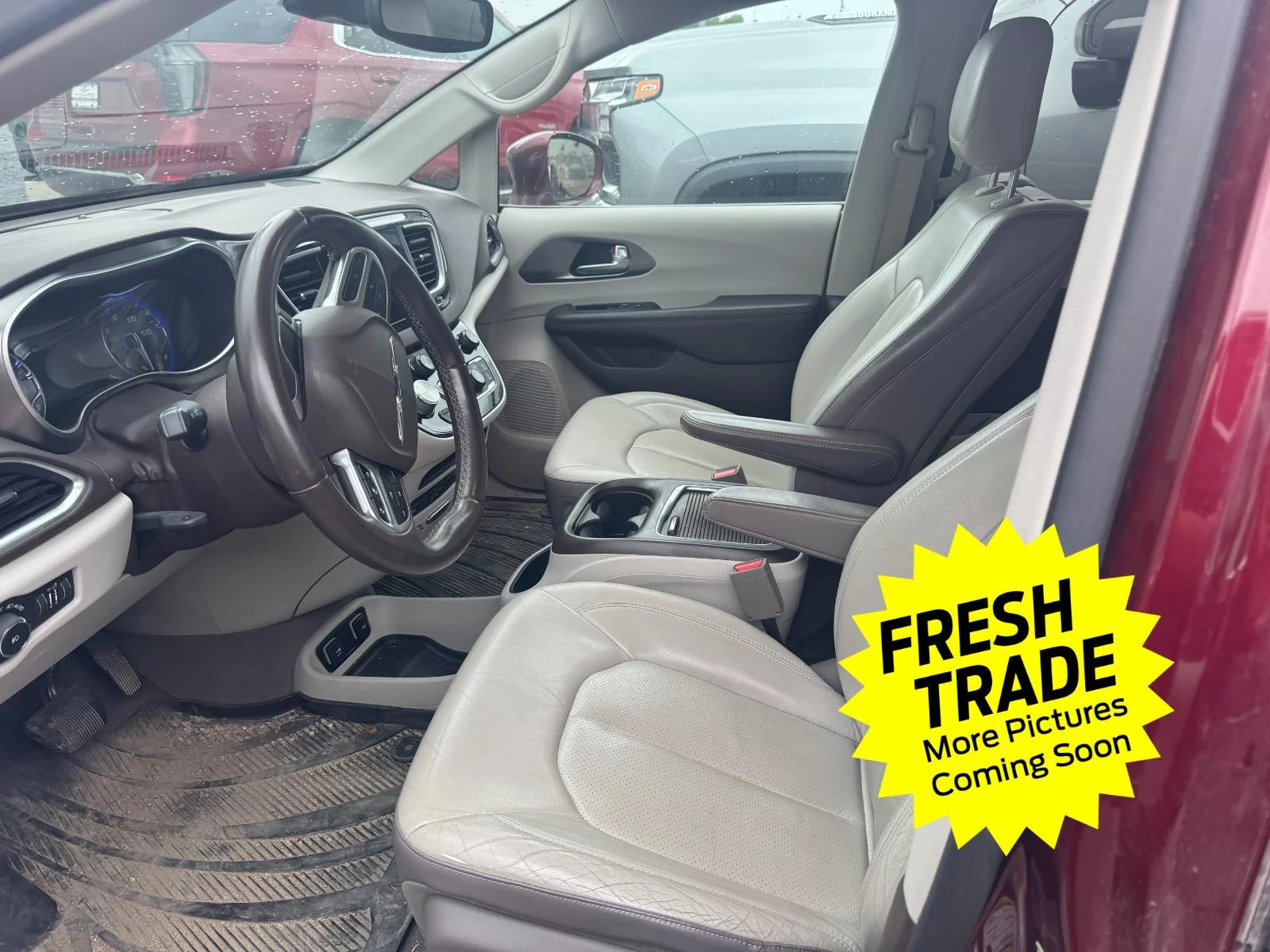 Used 2018 Velvet Red Pearlcoat Chrysler Touring L Plus image 7