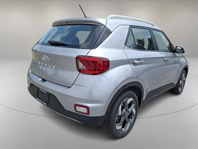 New 2026 Silver Hyundai SEL image 7