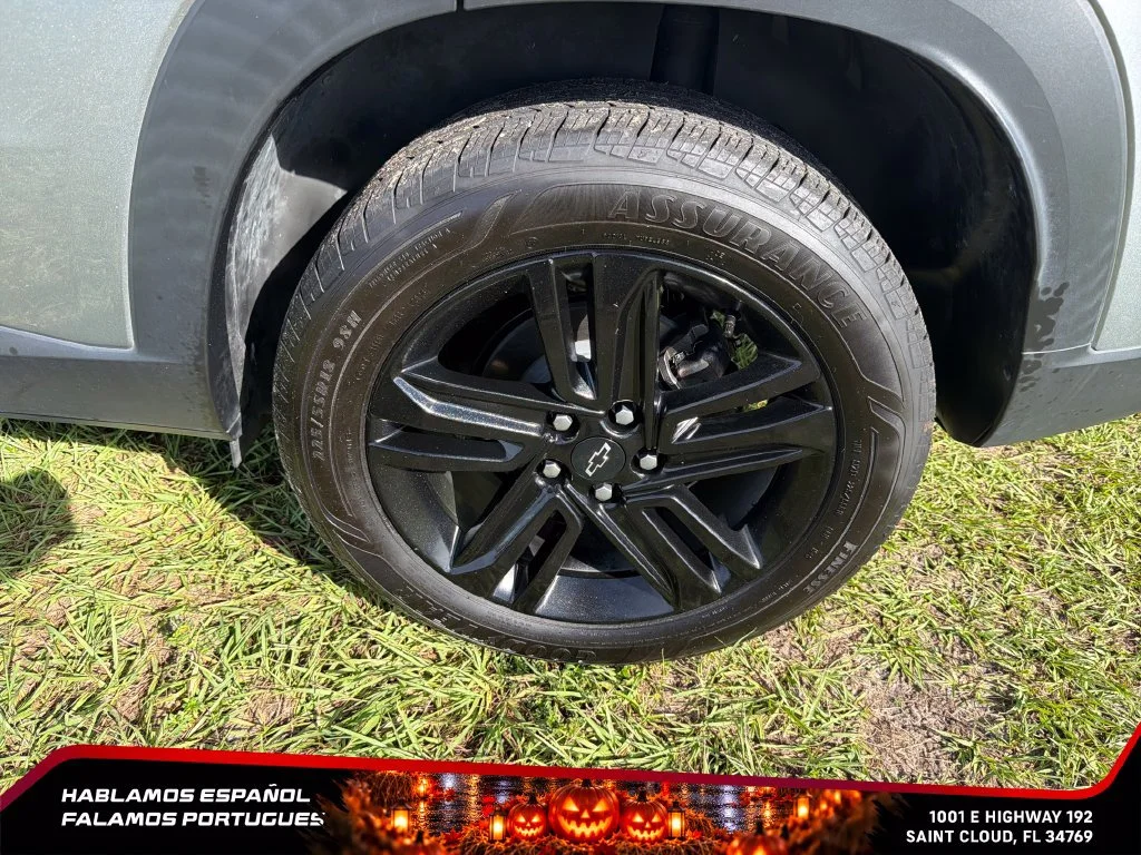 Used 2024 Sterling Gray Metallic Chevrolet ACTIV image 11