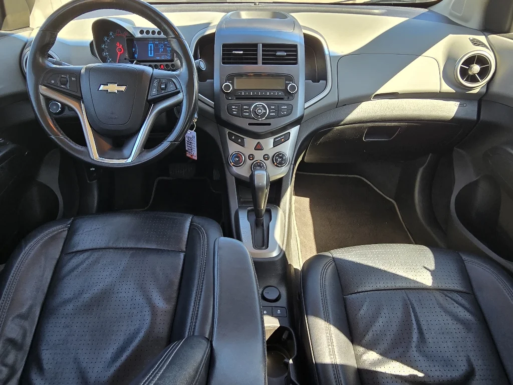 Used 2012 Summit White Chevrolet LTZ image 26