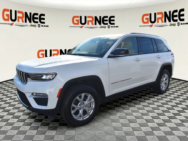Used 2023 White Jeep Limited image 8