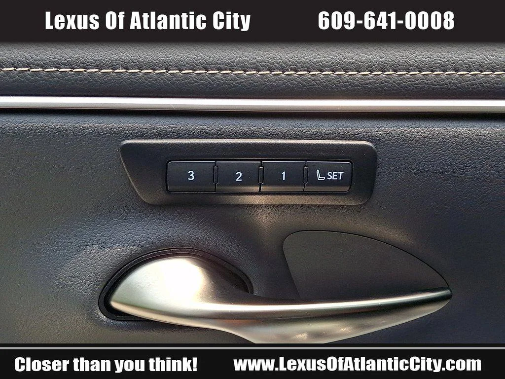 Certified Used 2025 Iridium Lexus ES 300h image 28