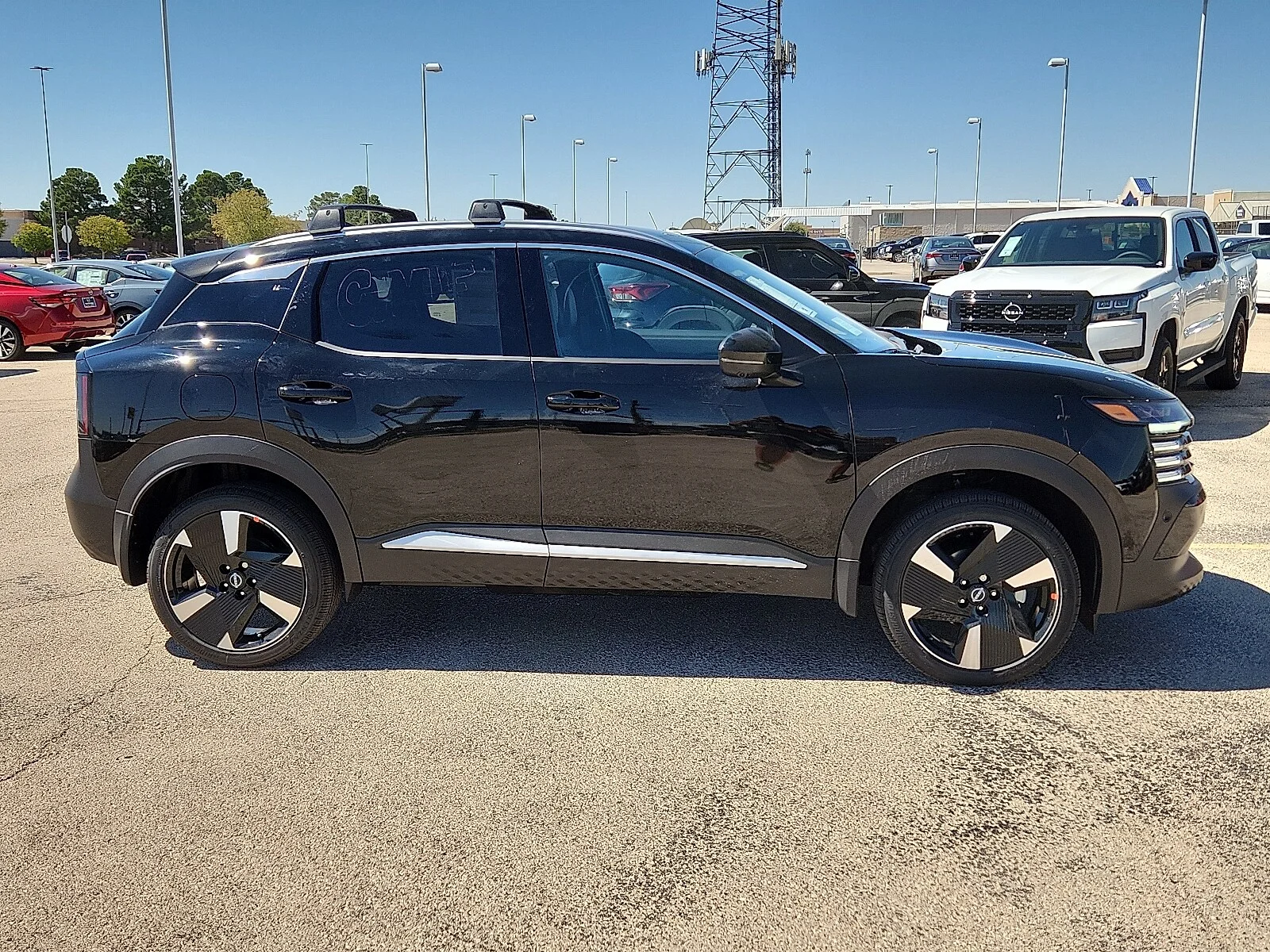New 2026 KH3 Super Blac Nissan SR Front-Wheel Drive image 5