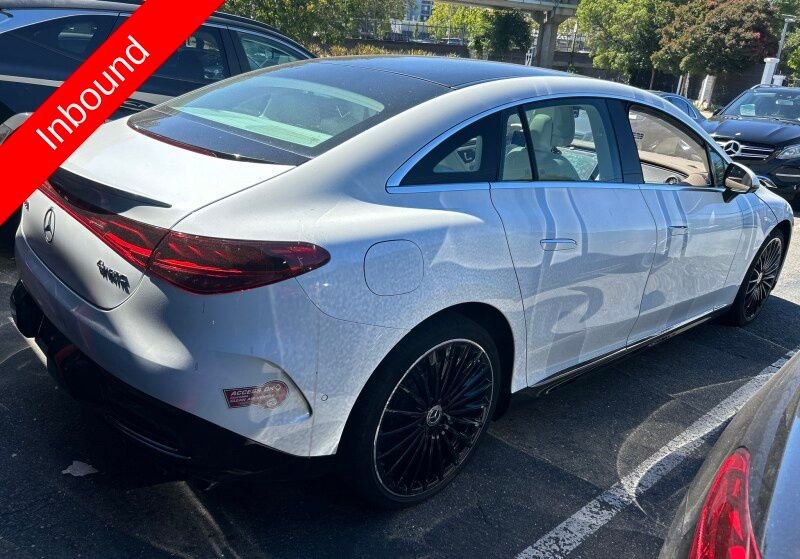 Used 2023 White/off-white Mercedes-Benz 500 Sedan image 7