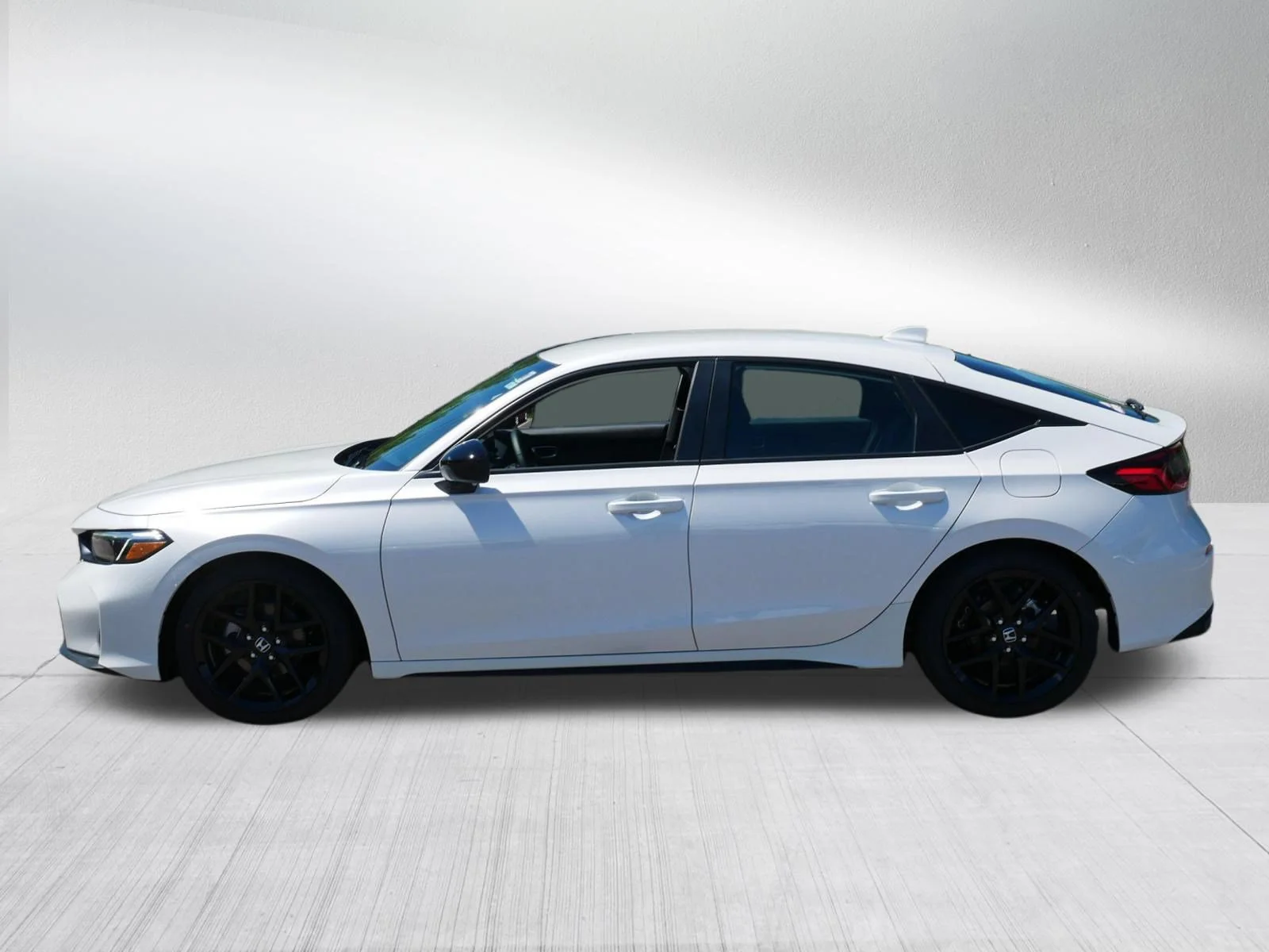 2026 Honda Civic Hatchback Sport - Photo 38