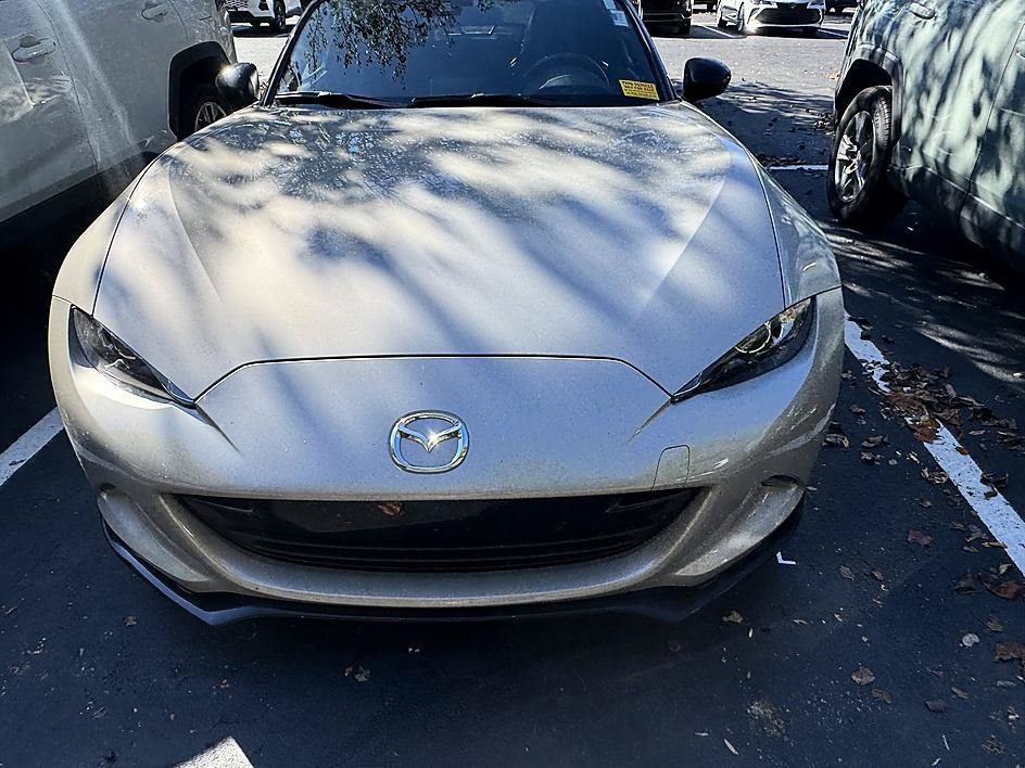 Used 2023 Platinum Quartz Metallic Mazda Club image 14