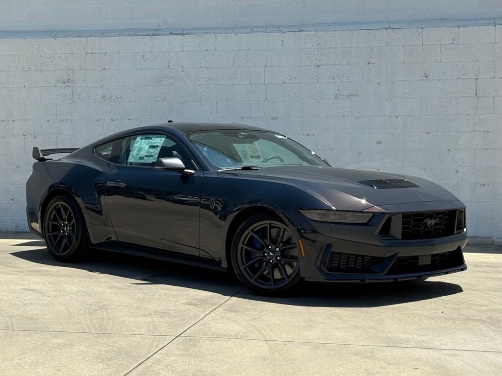2026 Ford Mustang Dark Horse