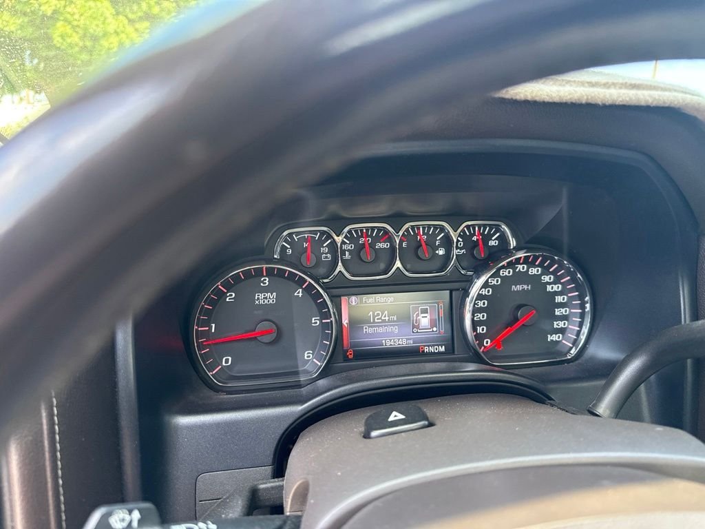 Used 2014 White GMC SLT image 44