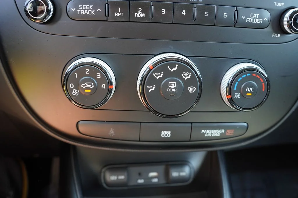 Used 2015 Alien II Kia Plus image 24
