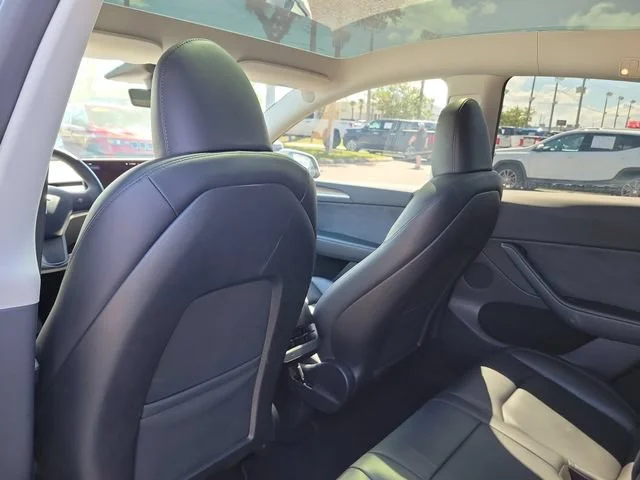 2023 Tesla Model Y Long Range - Photo 15