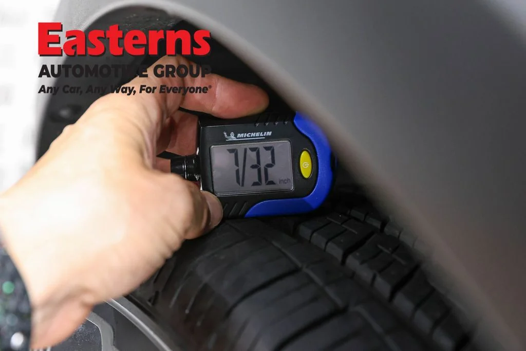 Used 2023 Gray Nissan SV image 29