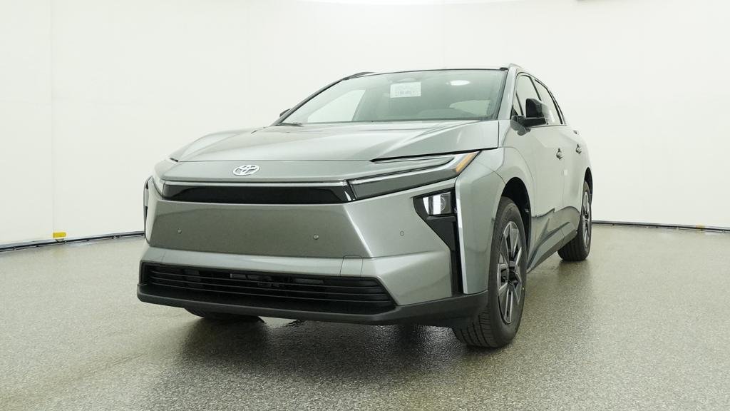 New 2026 Heavy Metal Toyota XLE image 10