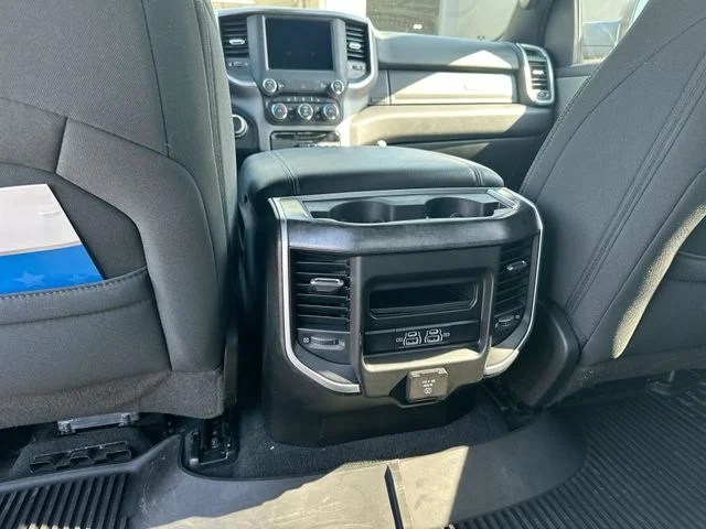 Used 2022 Blue Ram Big Horn/Lone Star image 22