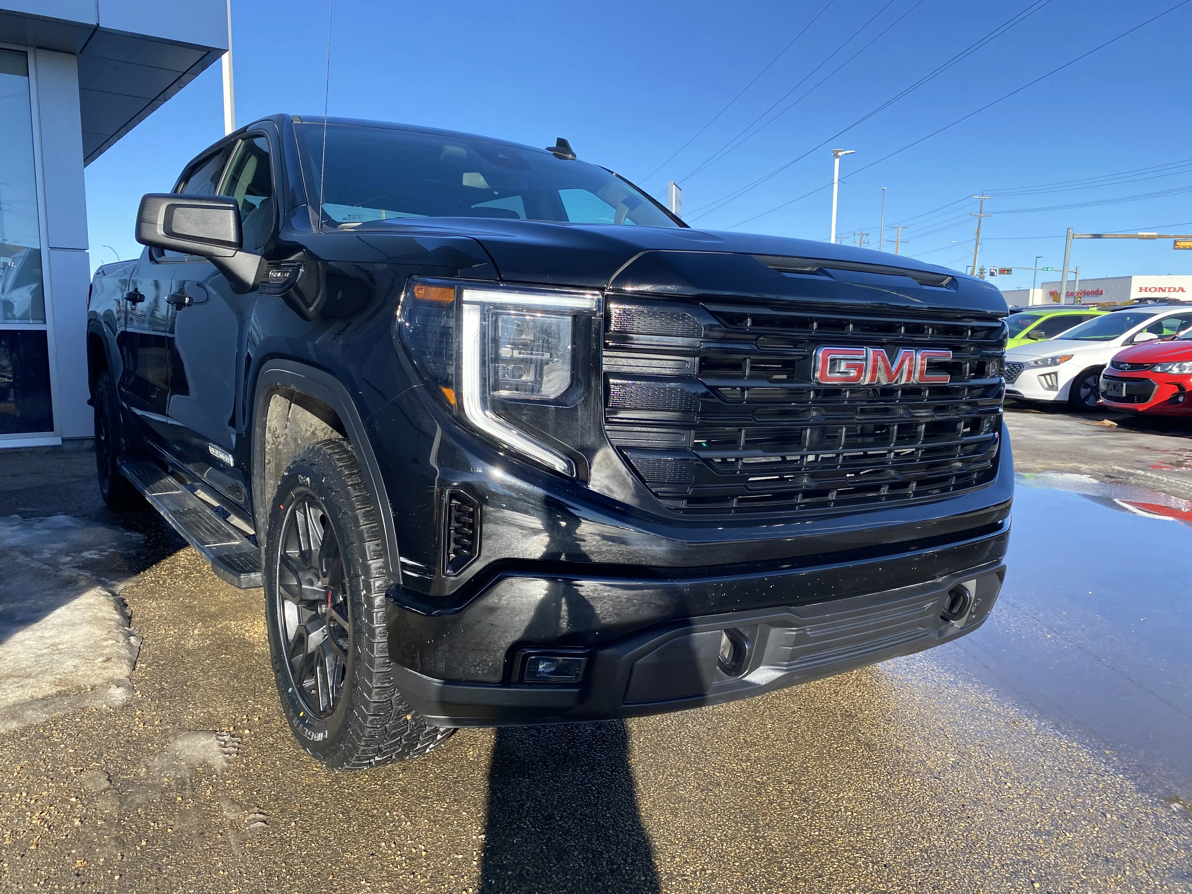 Certified Used 2025 Black GMC Crew Cab Elevation * BUCKETS * 5.3L V8 * image 6
