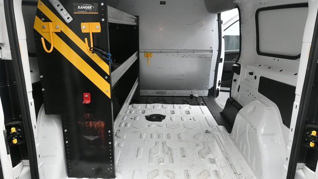 Used 2022 White Ram Base image 15