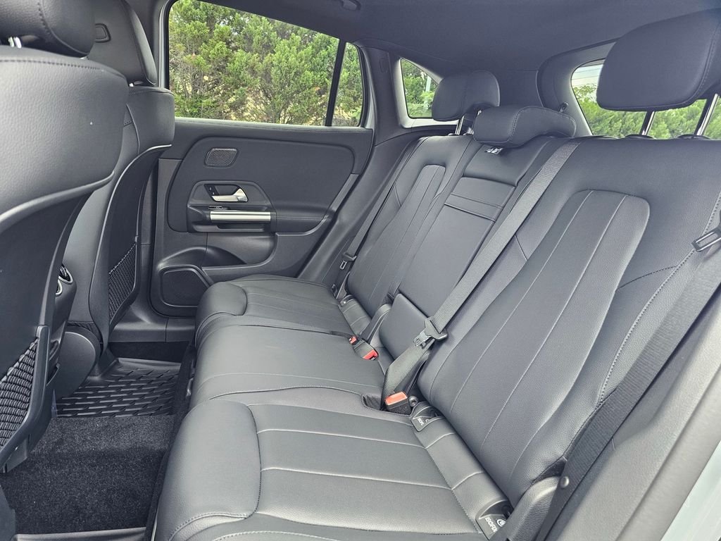 New 2026 Cirrus Silver Metallic Mercedes-Benz GLA 250 image 19