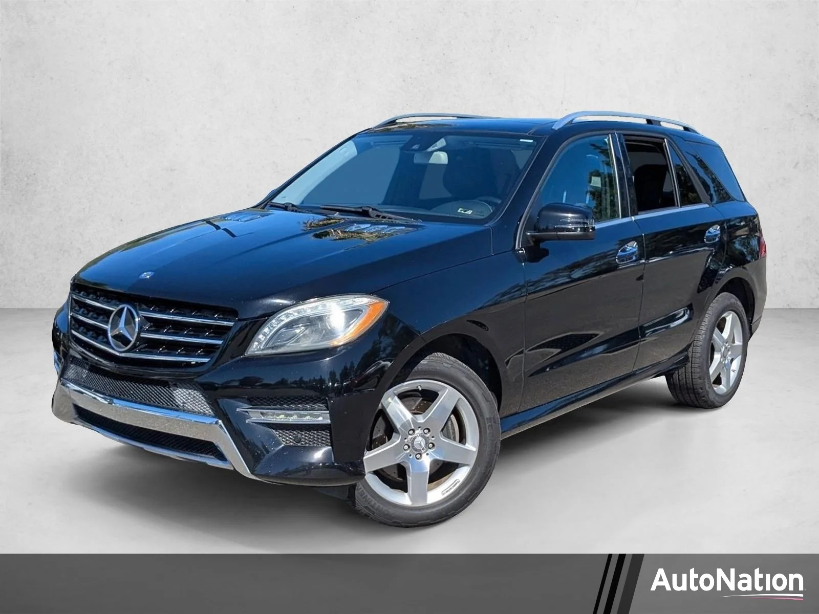 2015 Mercedes-Benz M-Class ML400 4MATIC's photo