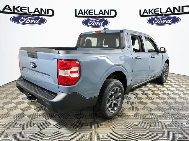 New 2026 Gray Ford XLT image 3
