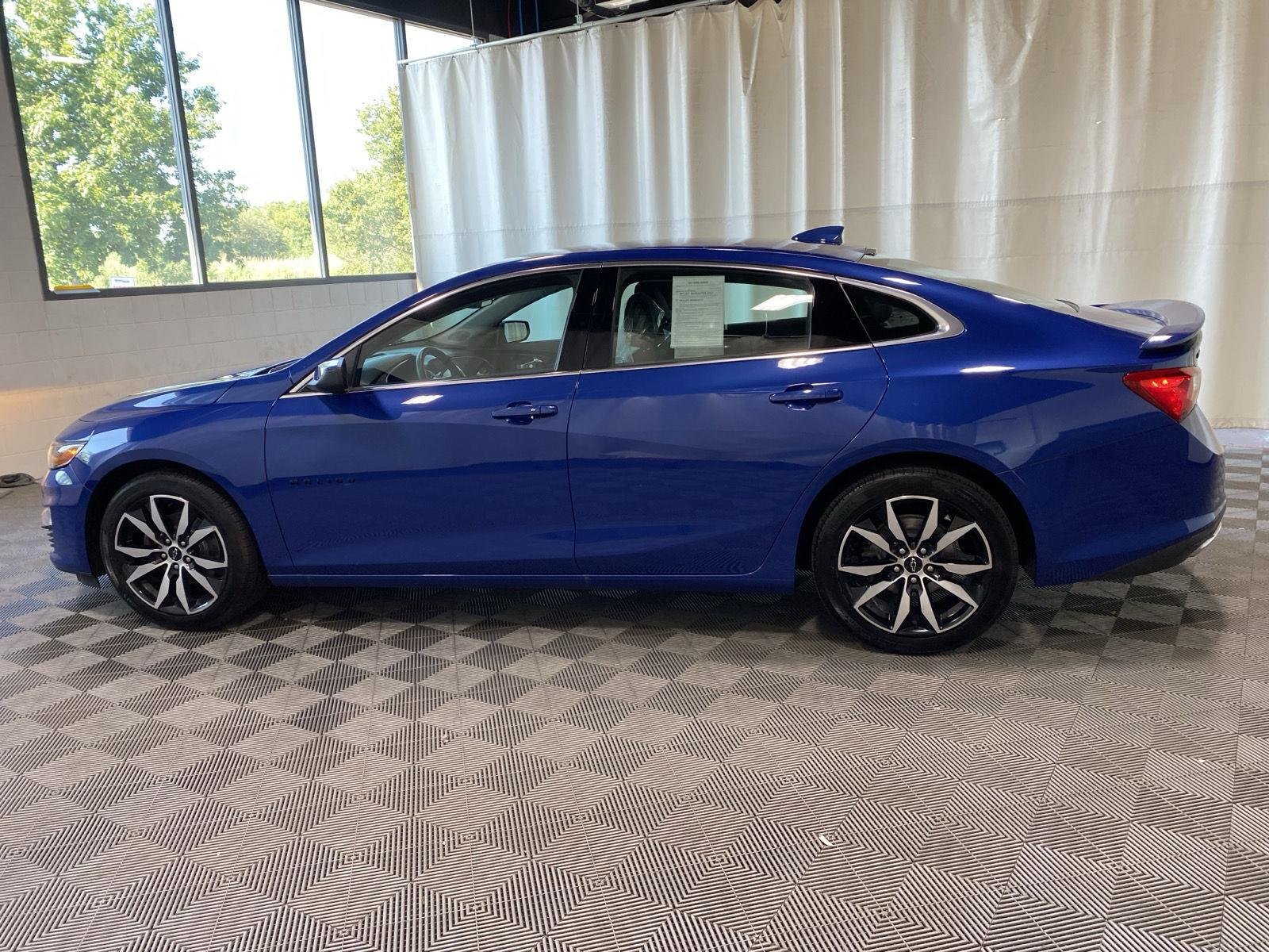 Used 2023 Riverside Blue Metallic Chevrolet RS image 4