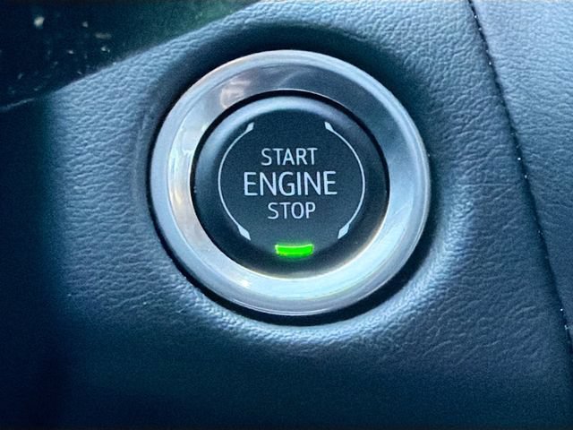2024 GMC Yukon AT4 - Photo 35