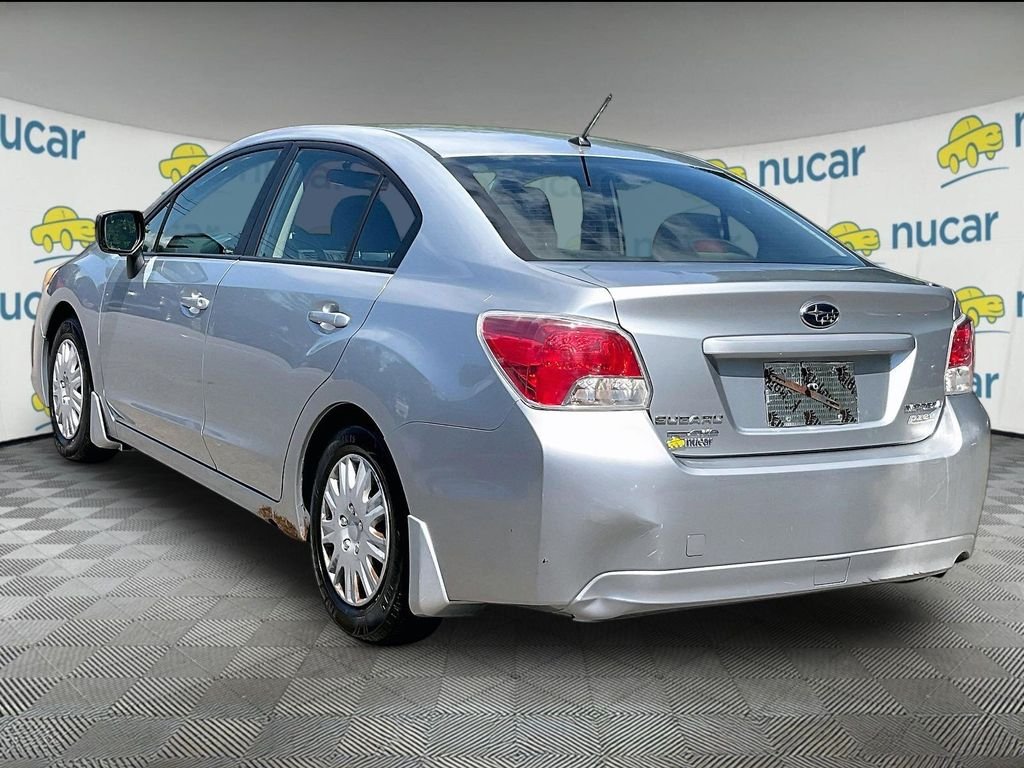 Used 2013 Silver Subaru 2.0i image 4