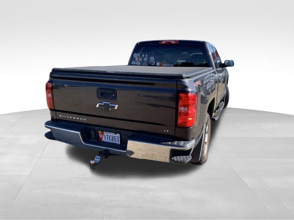 Used 2015 Gray Chevrolet LT image 15