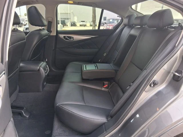 Used 2024 Gray INFINITI LUXE image 23
