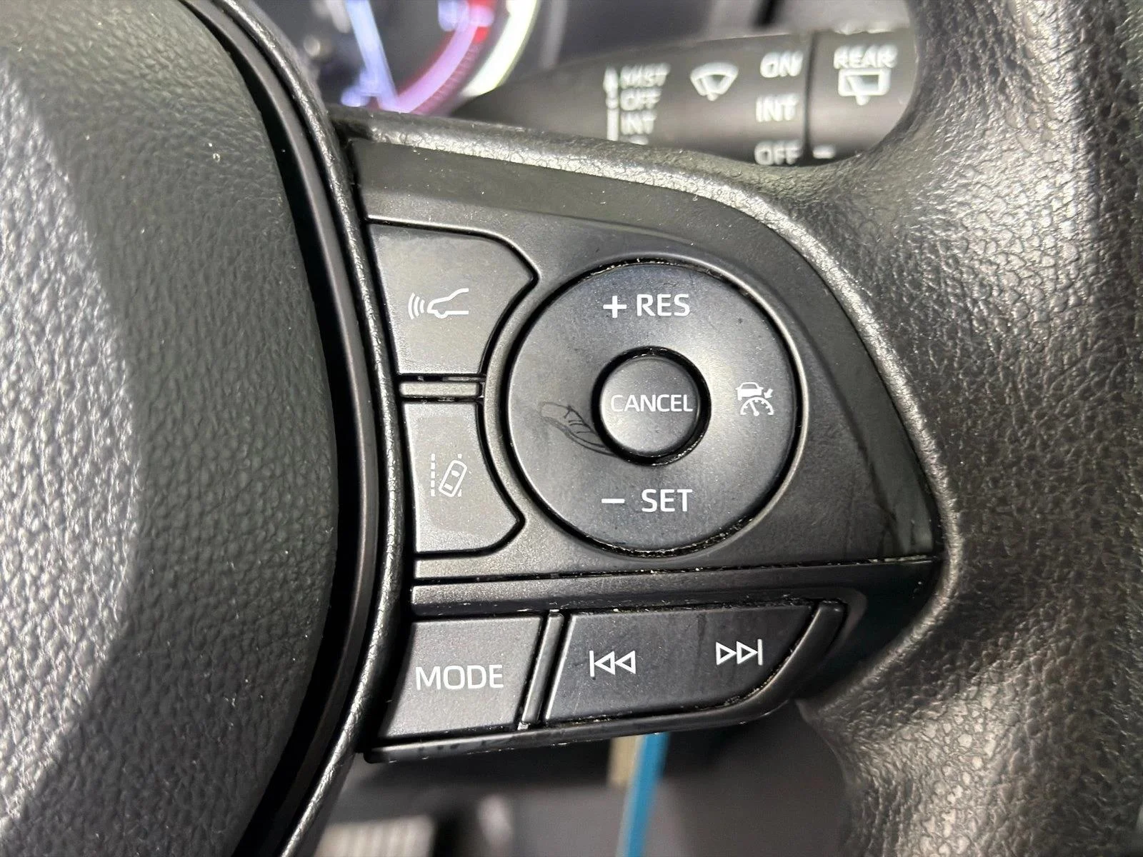 Used 2023 Silver Toyota LE image 25