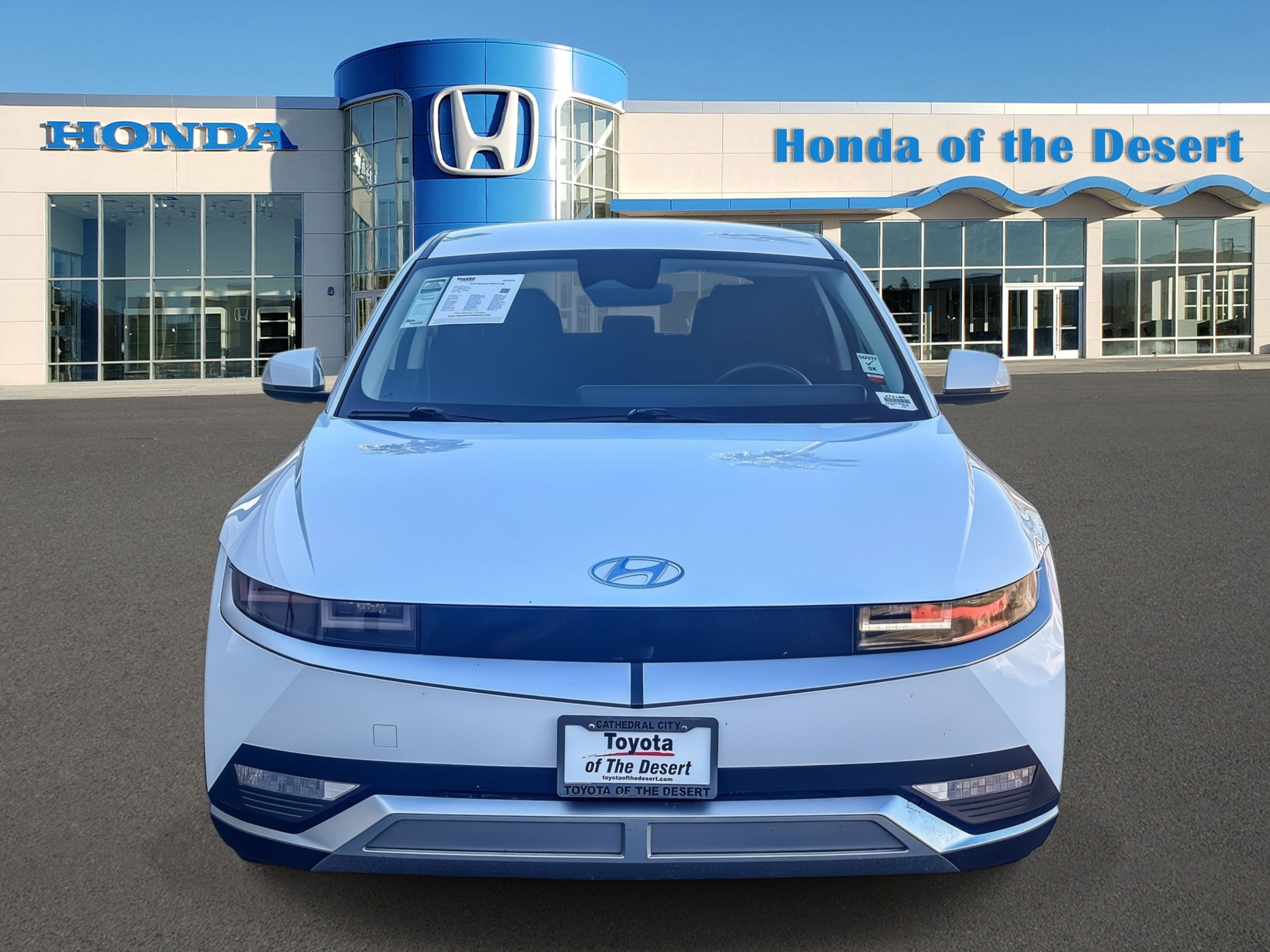 Used 2022 Hyundai IONIQ 5 SE with VIN KM8KM4AE1NU093153 for sale in Cathedral City, CA