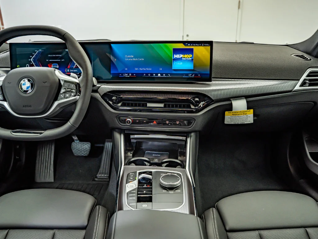 New 2026 Skyscraper Grey Metallic BMW 330i xDrive image 26