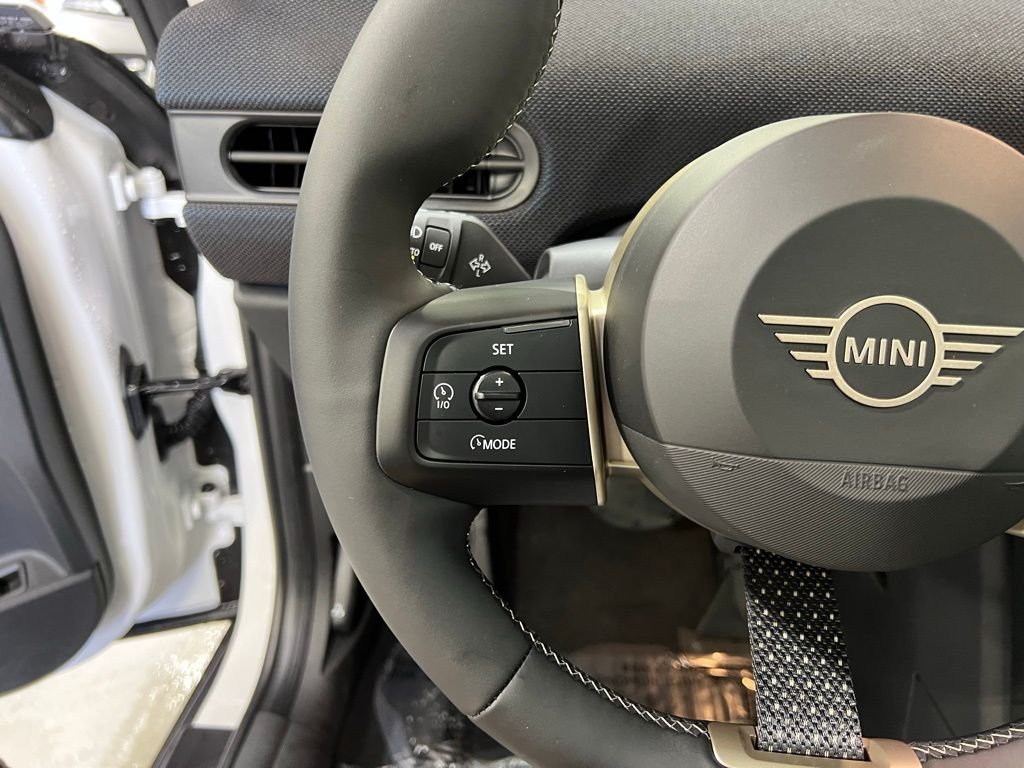 2025 MINI Hardtop 2 Door S - Photo 14
