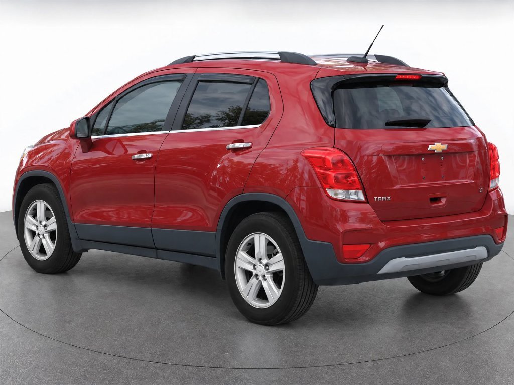Used 2020 Red Chevrolet LT image 3