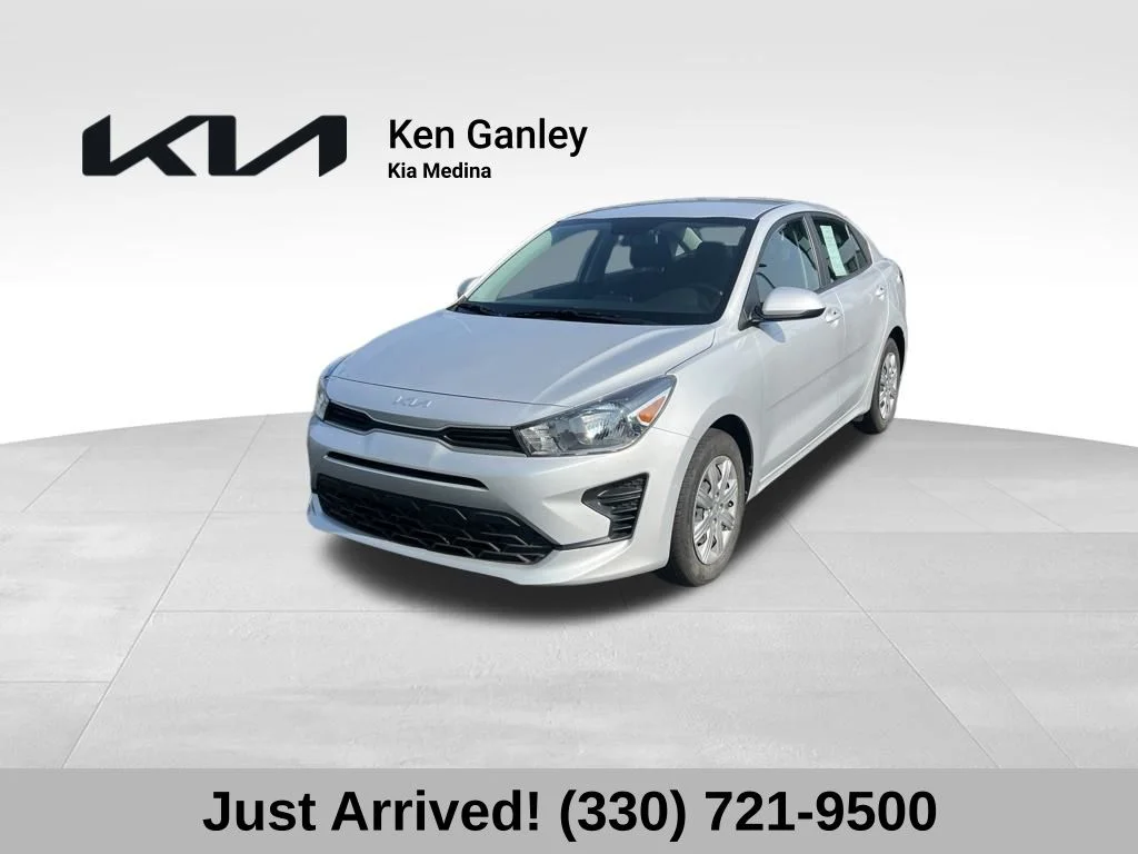 Certified Used 2022 Silver Kia LX image 1