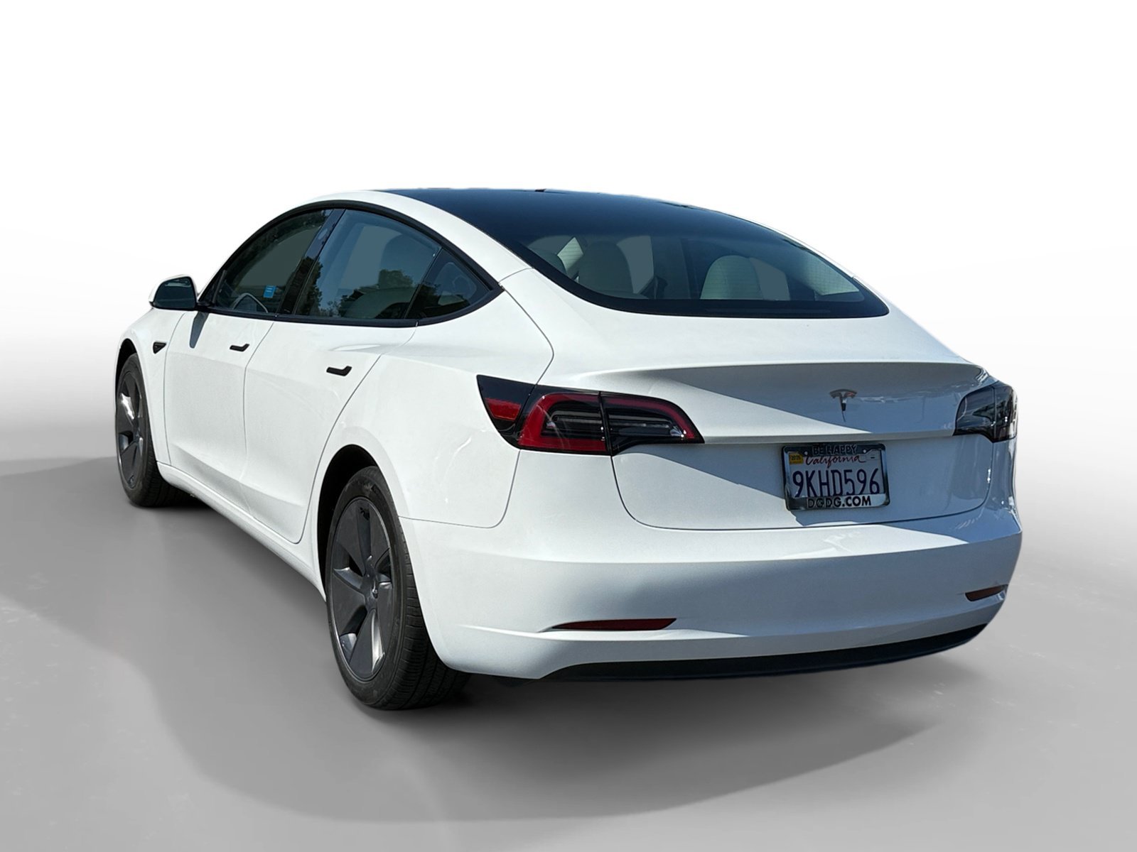 Used 2023 Pearl White Multi-Coat Tesla  image 3