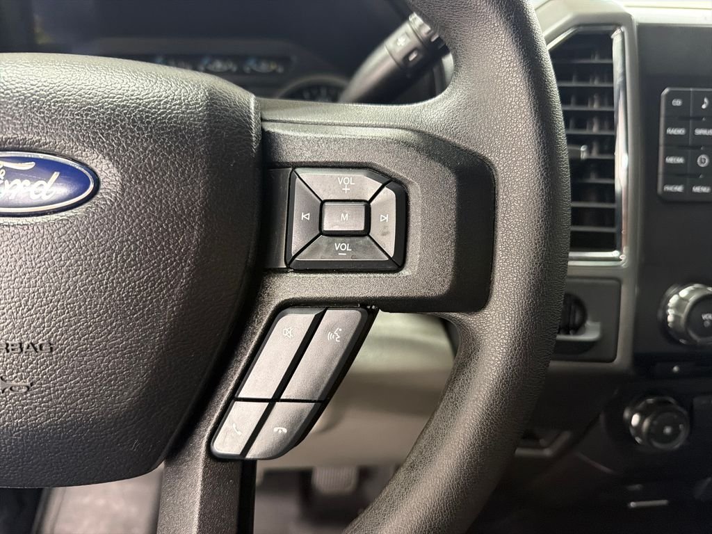 Used 2017 Silver Ford XLT image 22