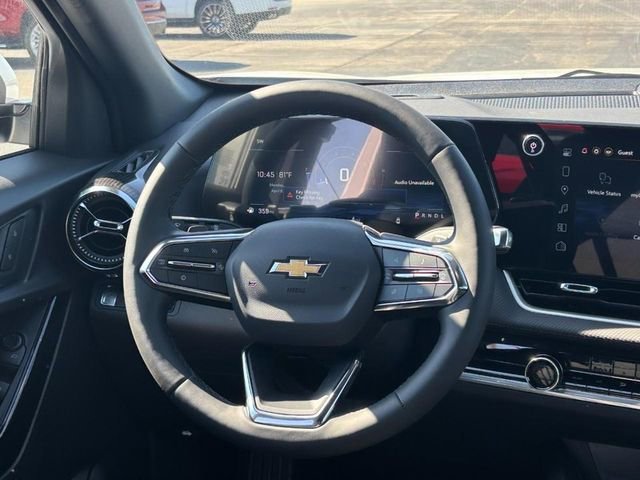New 2026 Summit White Chevrolet LT image 7