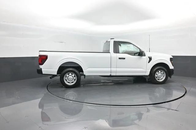 New 2026 Oxford White Ford XL image 8