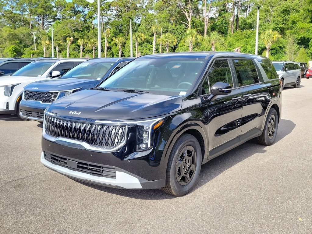 New 2026 Aurora Black Pearl Kia LXS image 3