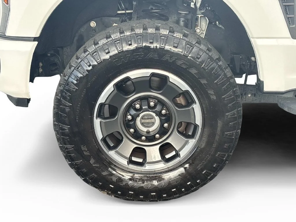 Used 2024 Star White Metall Ford XL image 10