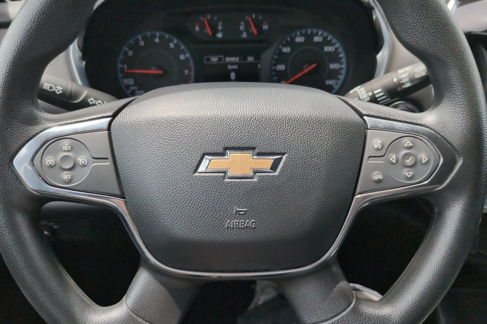 Used 2020 SUMMIT WHITE Chevrolet LS image 25