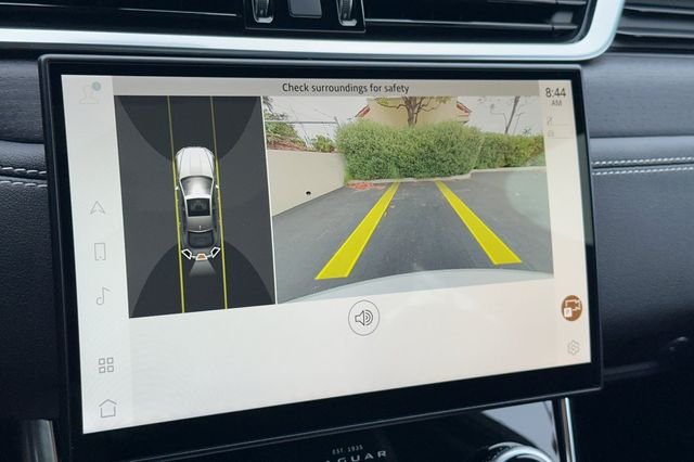 2024 Jaguar XF R-Dynamic SE - Photo 18