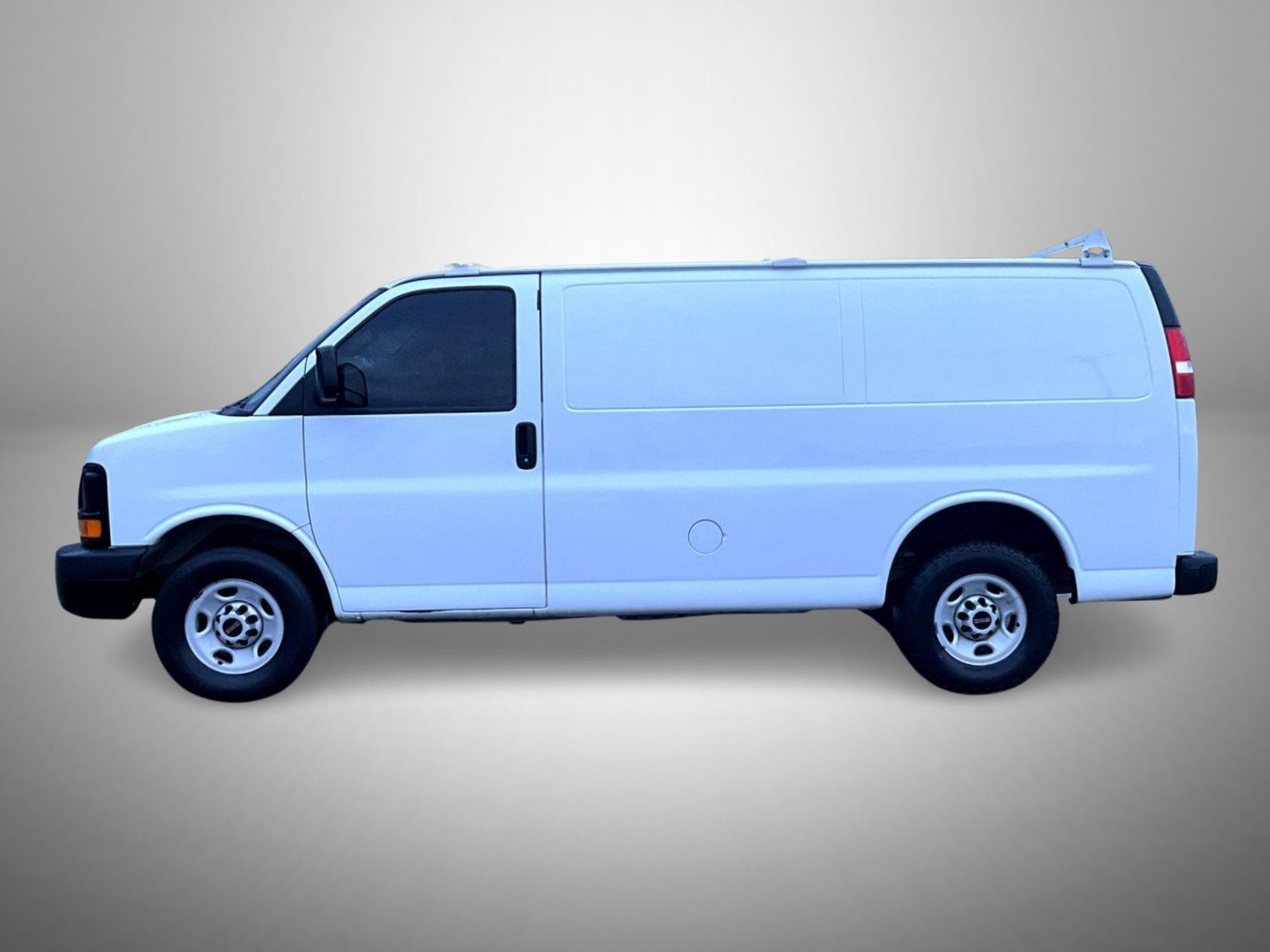 Used 2016 White GMC Work Van image 8