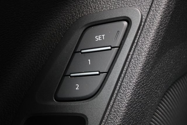 Used 2024 Arkona White Audi Premium image 4