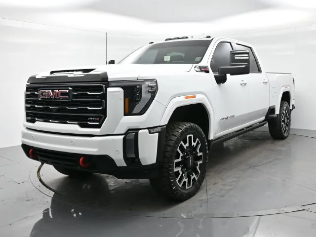 Used 2024 Summit White GMC AT4 image 3