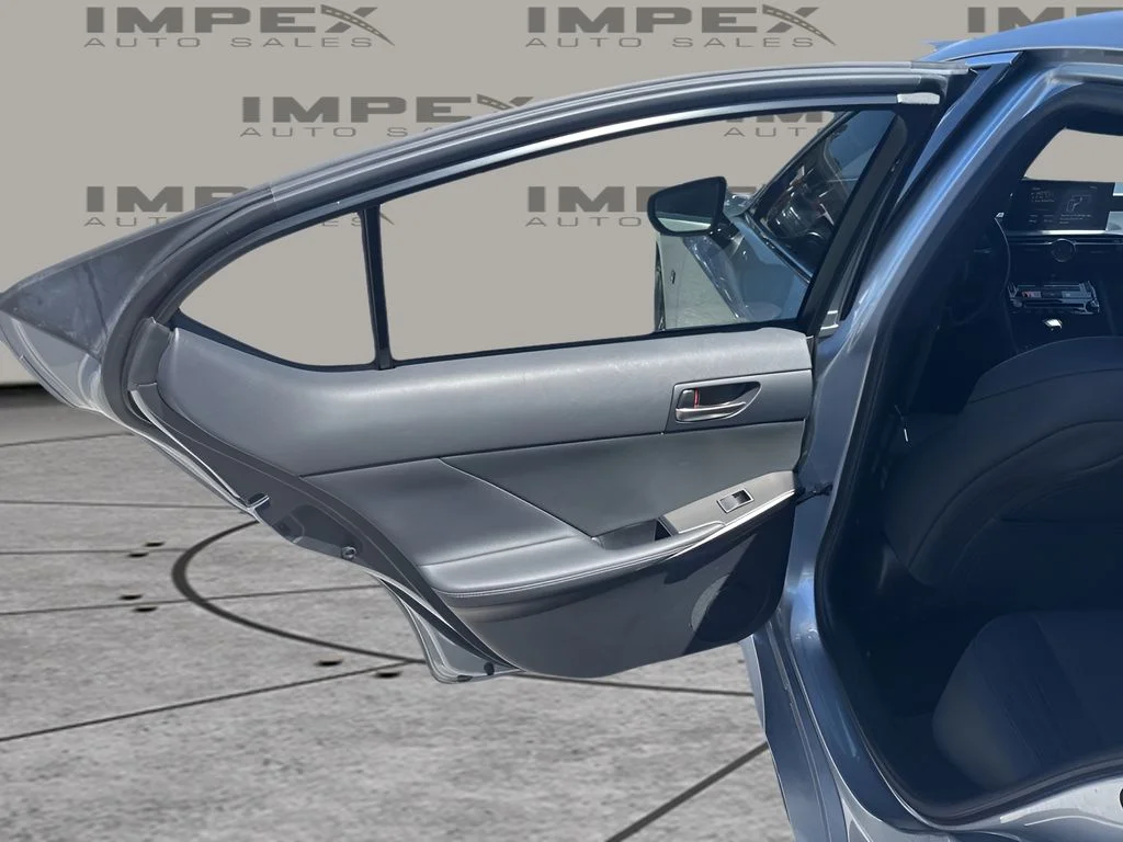 Used 2023 Silver Lexus 350 F SPORT image 22