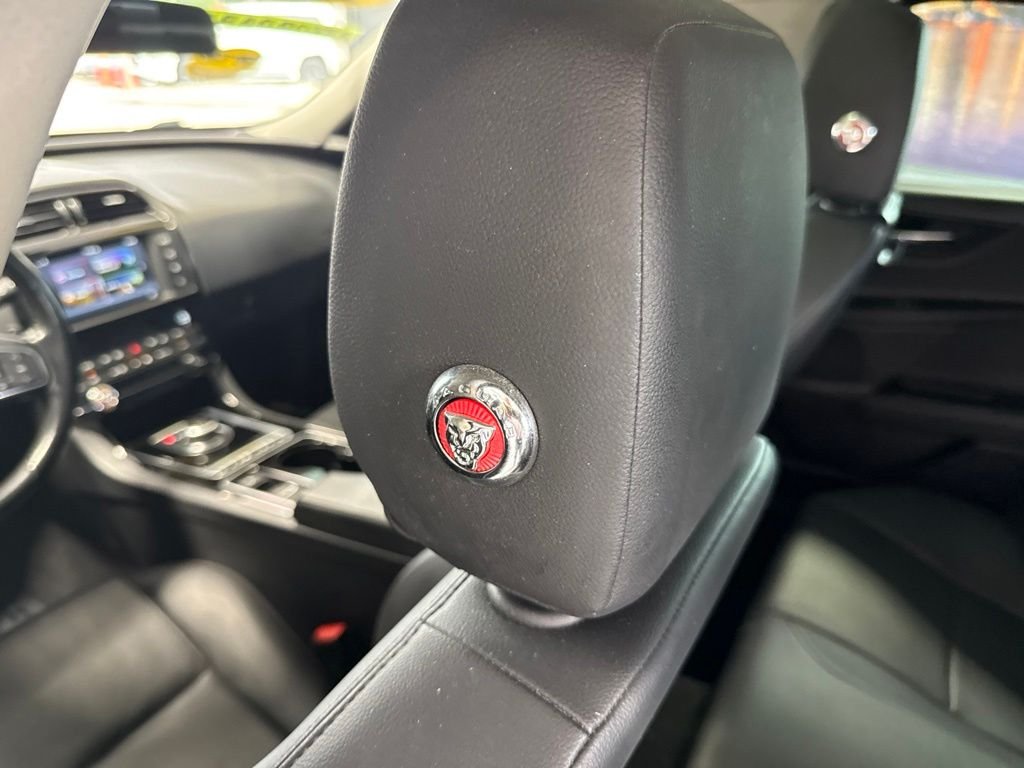 Used 2017 Blue Jaguar 25t image 11