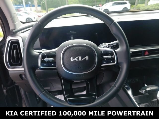Used 2024 Black Kia S image 10