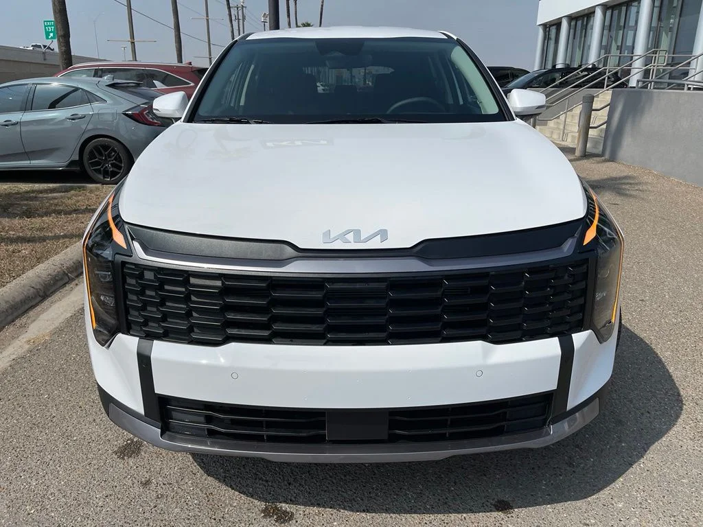New 2026 White Kia LX image 2